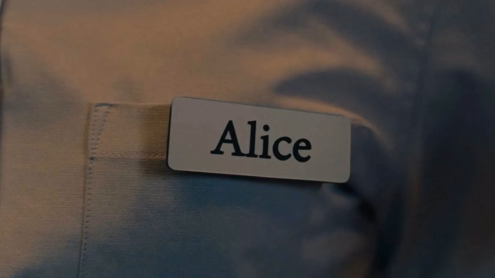 alice-in-borderland-s-mind-bending-finale-unanswered-questions-global-mysteries-and-the-watchman-s-ominous-warning-image-6
